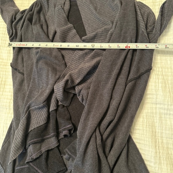 Splendid Open Front Cascade Cardigan - Size M - Picture 10 of 10